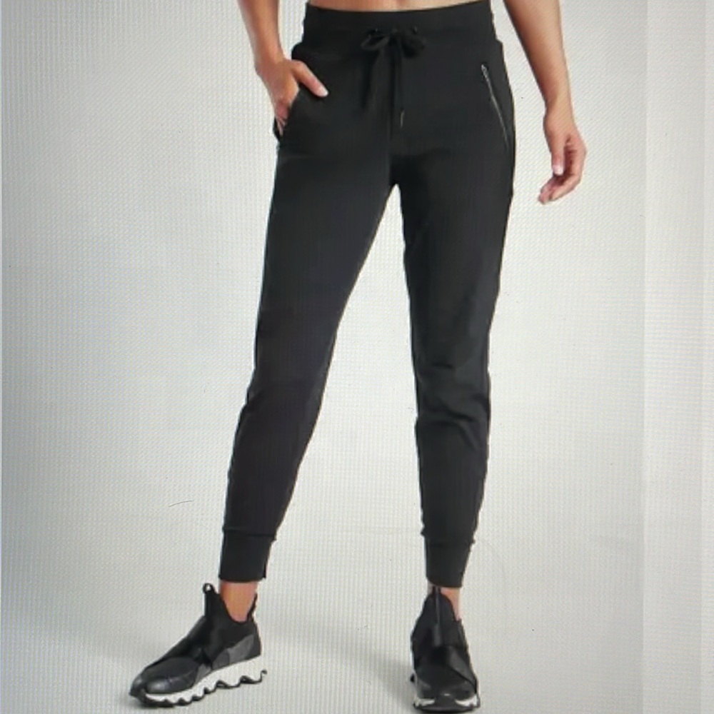 Athleta Trekkie North Jogger Size 18 Black EUC - Picture 12 of 15